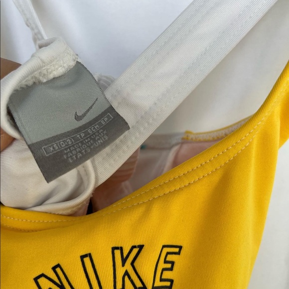 Vintage 90s Style Nike Tank Top with built in bra | Size XS - Picture 4 of 5